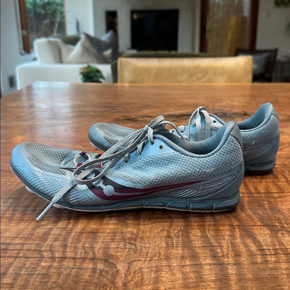 Saucony Racing Spikes - Picture 4 of 12